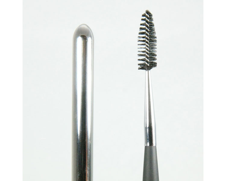 bl-009-257f65e970b4aa 009-2 Mascarabürstchen mit Hülle Bela