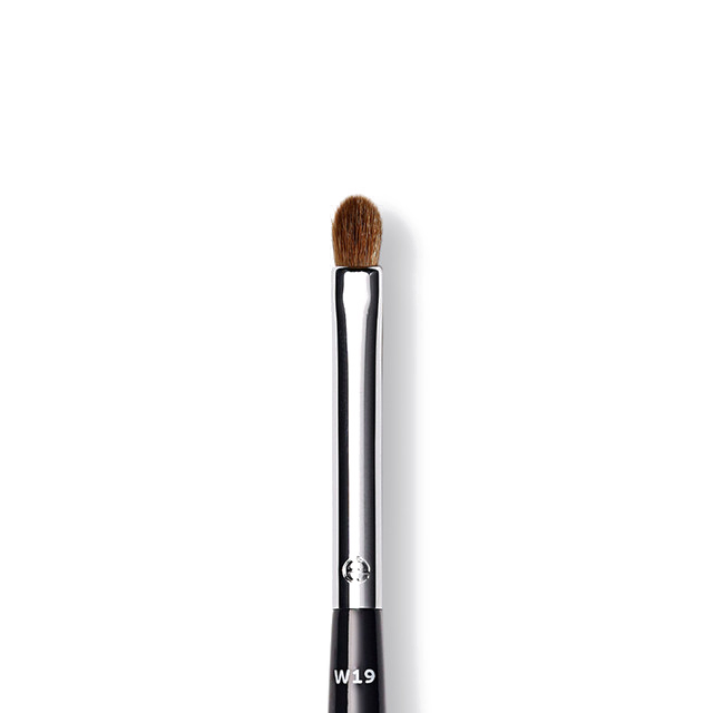 ESUM Cosmetics - W19 Filbert Lip Brush ESUM Cosmetics - W19 Filbert Lip Brush