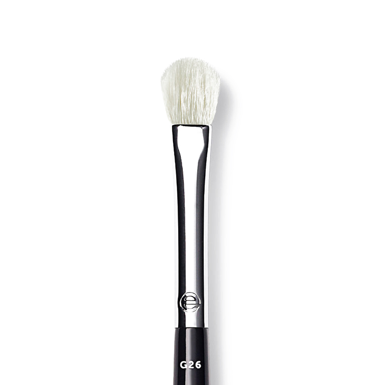 ESUM Cosmetics - G26 Medium Filbert Shader Brush ESUM Cosmetics - G26 Medium Filbert Shader Brush