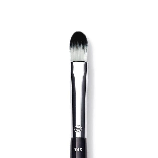 ESUM Cosmetics - T43 Medium Flat Eye Brush ESUM Cosmetics - T43 Medium Flat Eye Brush