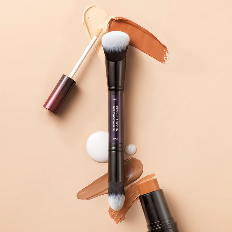 Kevyn Aucoin - The Duet Foundation Brush