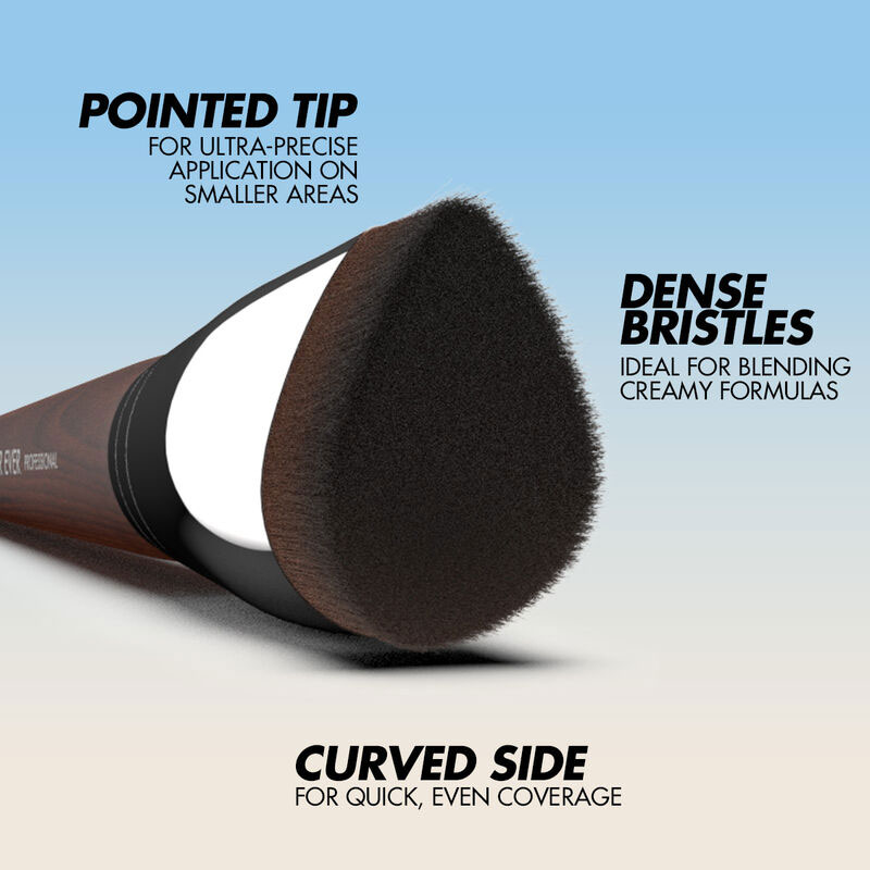 MAKE UP FOR EVER - 118 HD Skin Foundation Brush MAKE UP FOR EVER - 118 HD Skin Foundation Brush